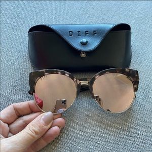 DIFF Eyewear “Stella”